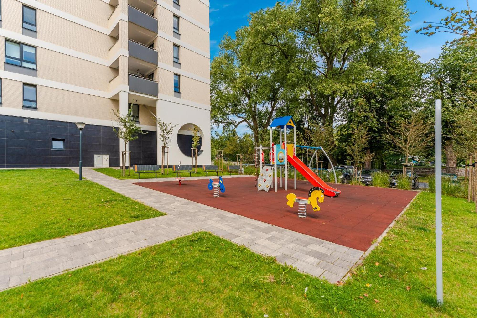 Apartamenty Błękit Na Fali - Platany Kolobrzeg Bagian luar foto